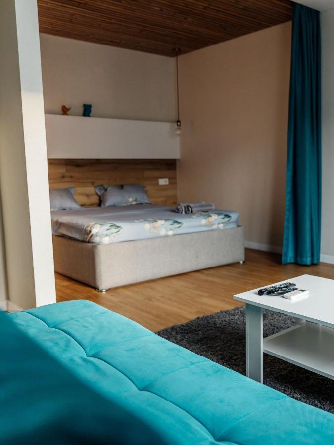 Shanti, Best Apts Uralszk Kültér fotó